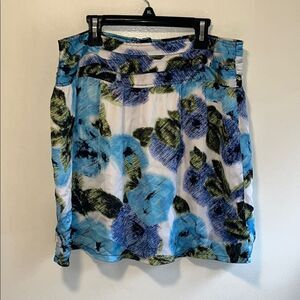EUC Large Tulle Blue Lined Mini Skirt with Pleated Design